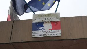 Tentative blocus de lycée Camus à  Nantes