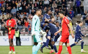 FC Martigues v Paris FC - Ligue 2 BKT 2024/2025